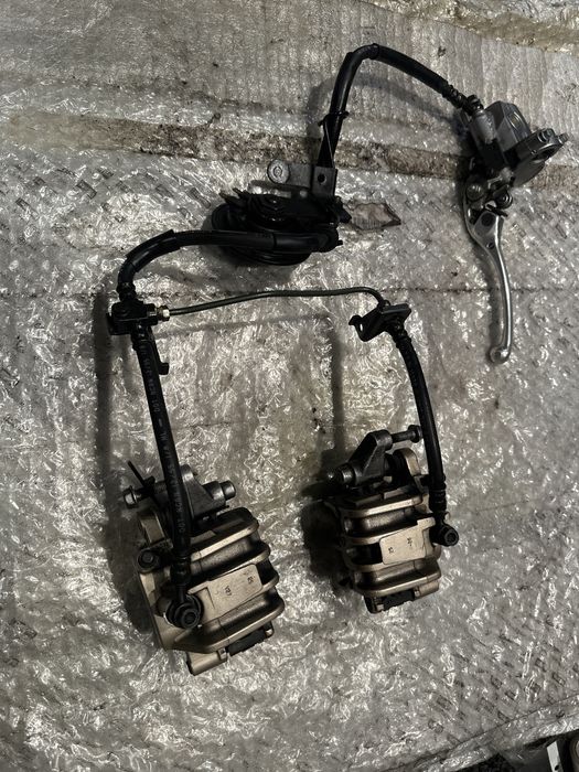 Honda Shadow VT 600 Zaciski Hamulcowe Pompa Klakson M561