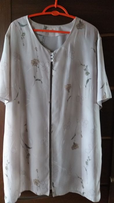 Duza narzutka damska