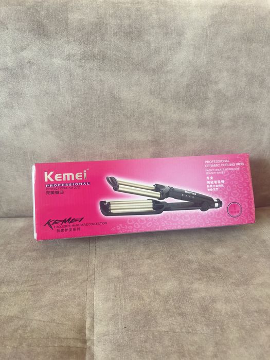 Потрійна плойка-щипці, для створення укладки з природніми хвильками.