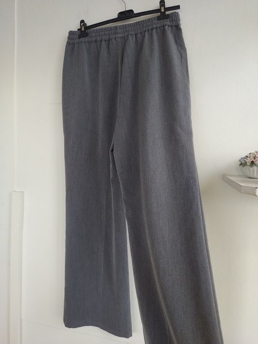 Calças pantalonas cinzentas, elegantes e confortáveis -Vilanova-Tam.40