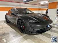 Porsche Taycan Cross Turismo 4S