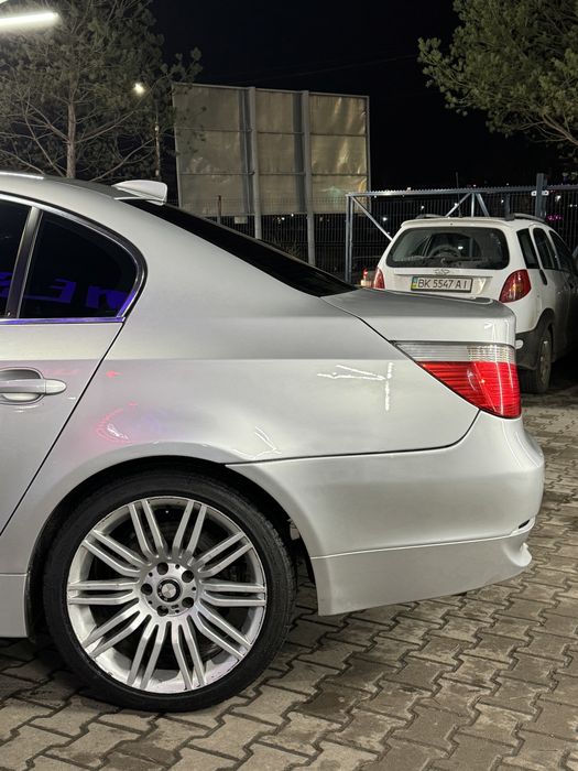BMW E60 530D Нерозмитнена