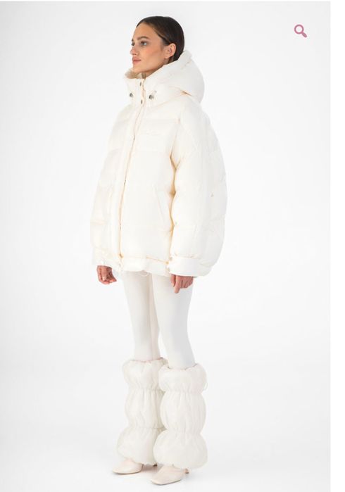 Пуховик молочний THINK TWICE