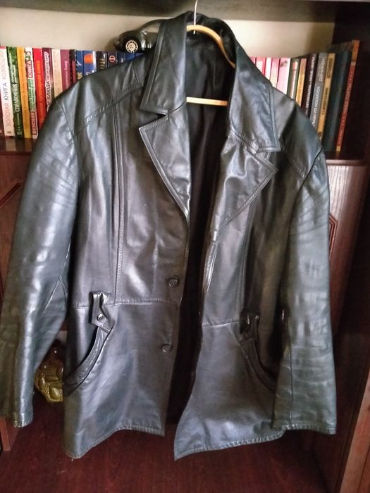 Мужской кожаный удлиненный пиджак на 50-52 размер.