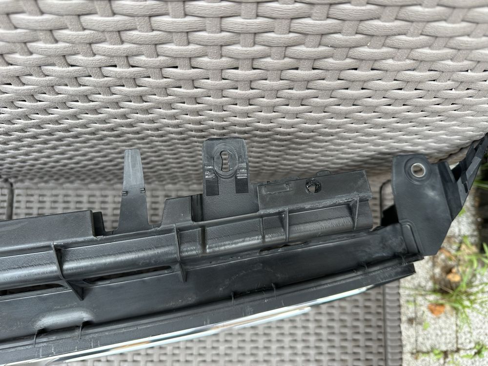 Atrapa Grill Mercedes E klasa w213