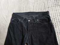 Czarne spodnie sztruksowe