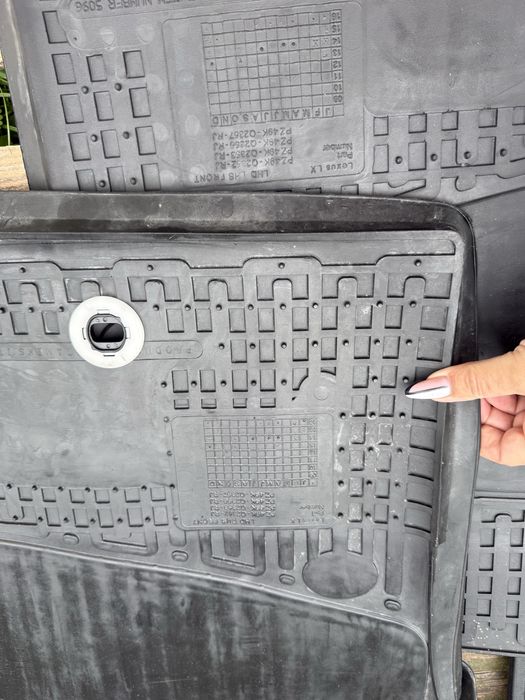 Коврики lexus LX,PZ49K-Q2352-RJ,PZ49K-Q2350-RJ