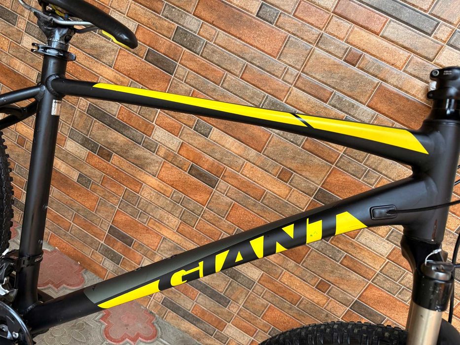 Велосипед GIANT Talon 27.5"L" Shimano DEORE, SR Suntour XCR Воздух