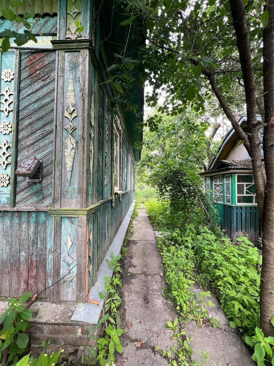Будинок. Н Білоус.