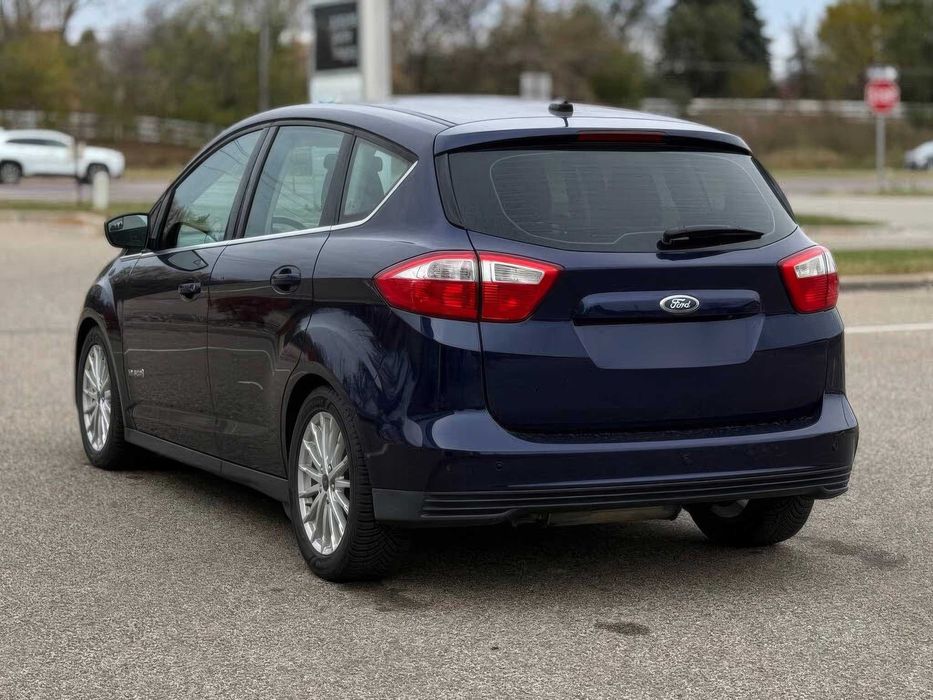 Ford C-Max Hybrid SEL      2016