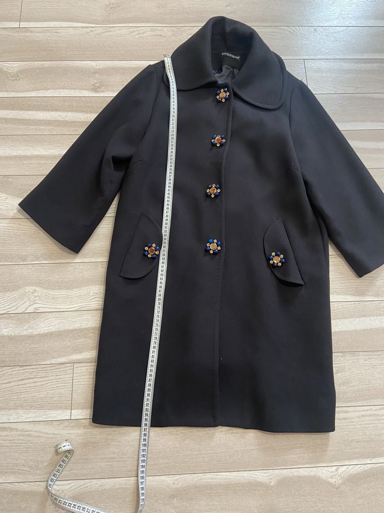 Пальто, тренч Dolce&Gabbana, розмір 42(L), оверсайз, тепле