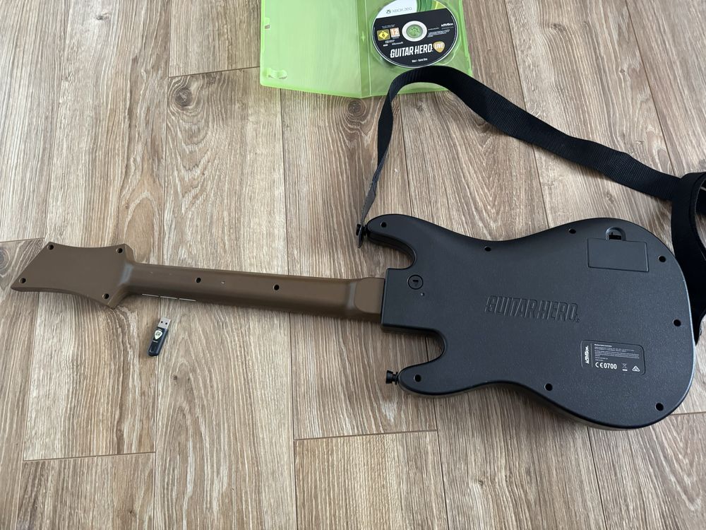 Kontroler Guitar Hero Live Gitara + Gra Xbox 360 Xbox 360 Slim