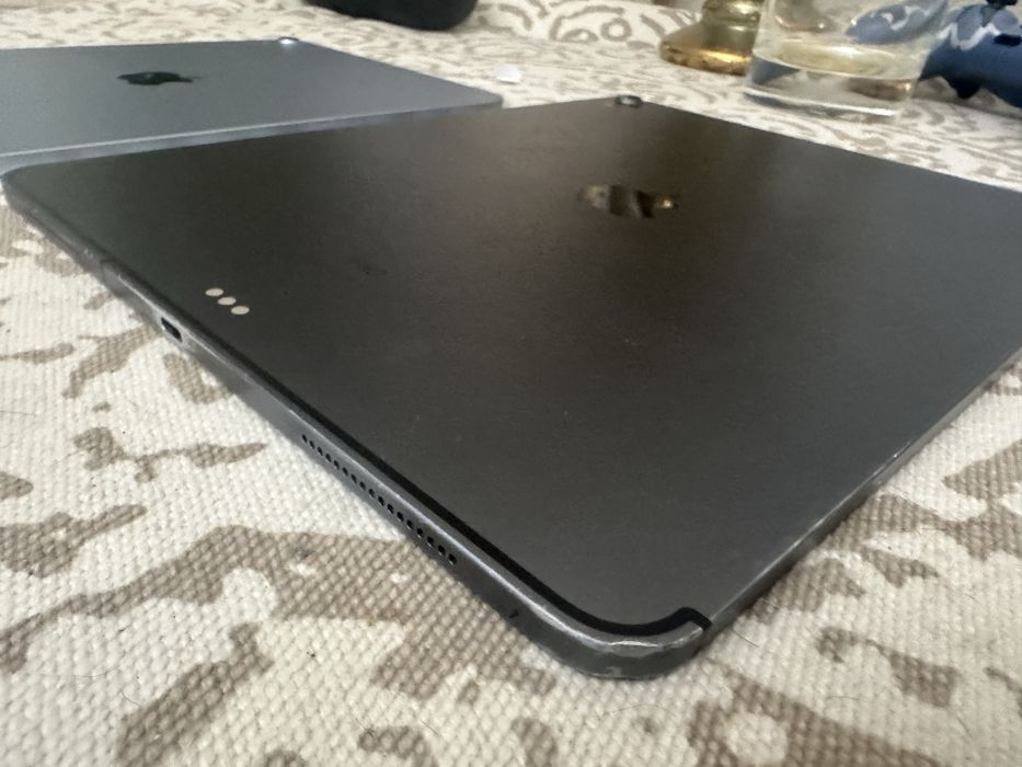 iPad Pro 12.9 256гб 3Generation wi-fi+LTE 120гц