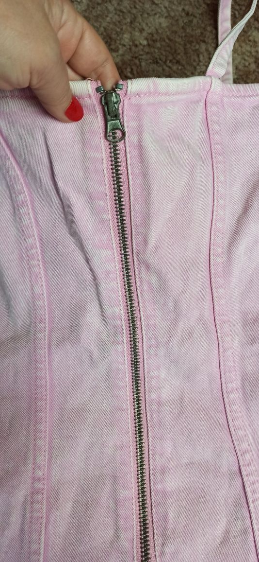 Różowa jeansowa sukienka H&M na ramiączkach S