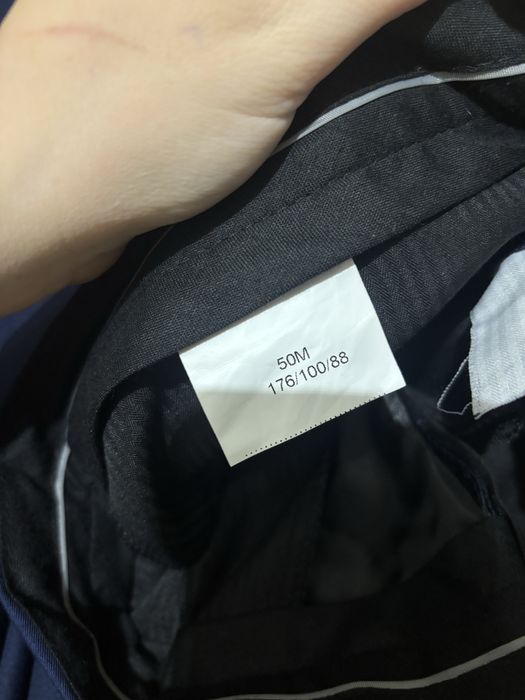 Granatowy garnitur super slim