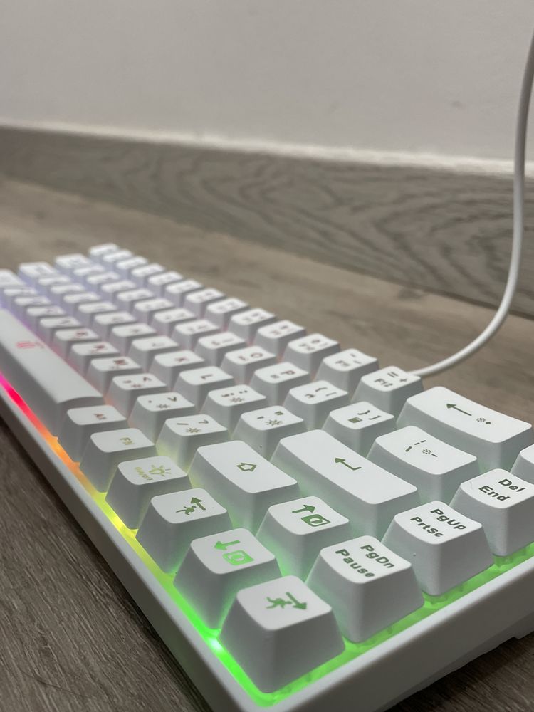 Teclado Gaming Rgb *Novo*