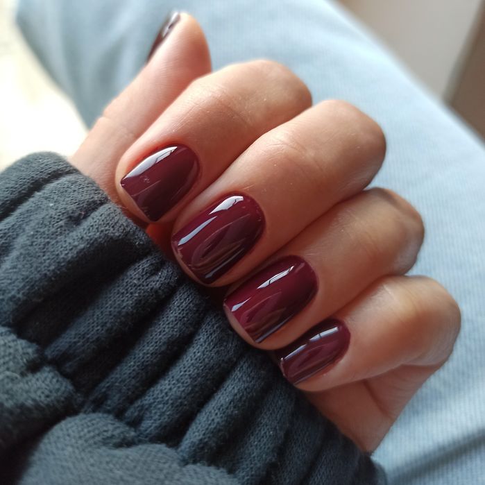 Манікюр,педикюр, покріття гель-лак, корекція, нарощування нігтів