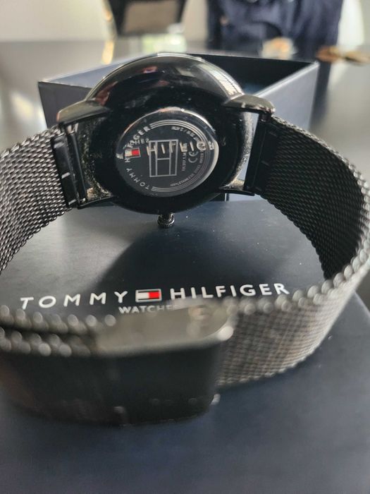 Zegarek Tommy Hilfiger Quartz Accelerator TH Czarny SS Mesh Bracelet