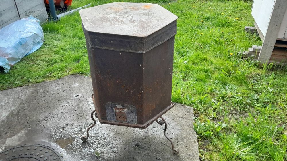 Буржуйка на тирсу