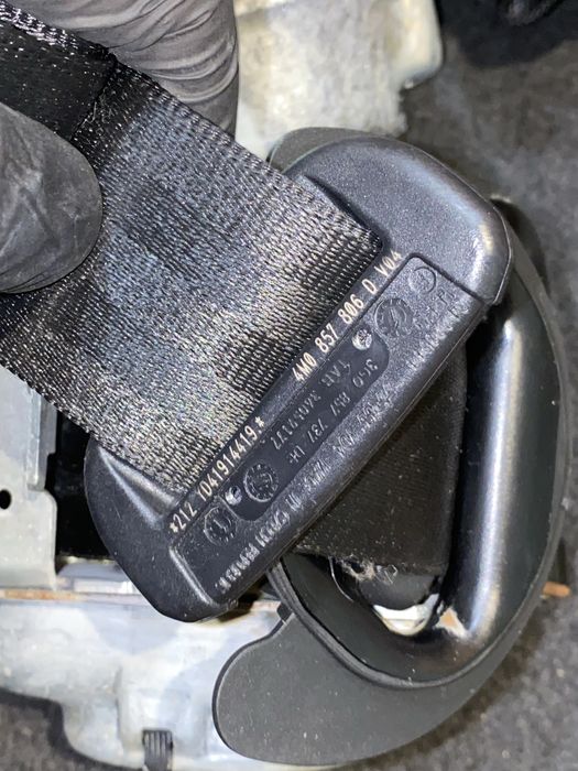 Ремінь пасок безпеки натягувач audi q7 4m airbag передгій задній