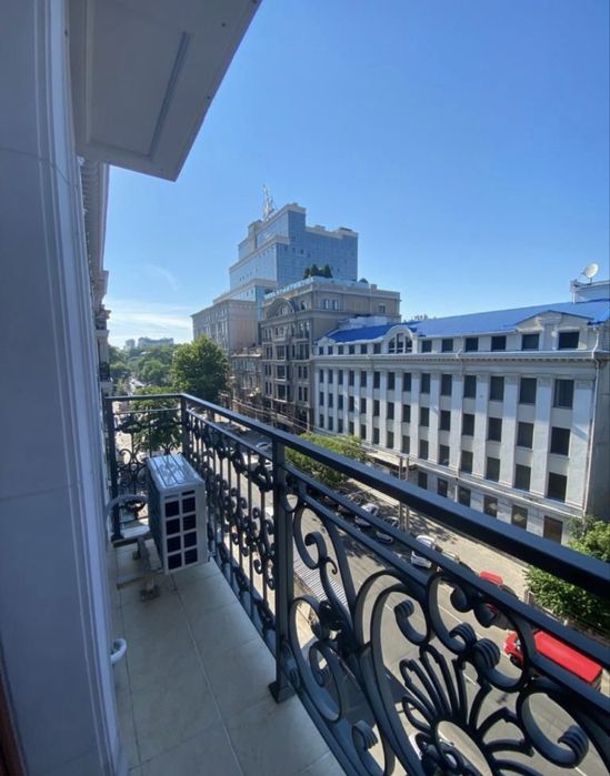 Аренда дизайнерской 3 к в центре Дом на Осипова