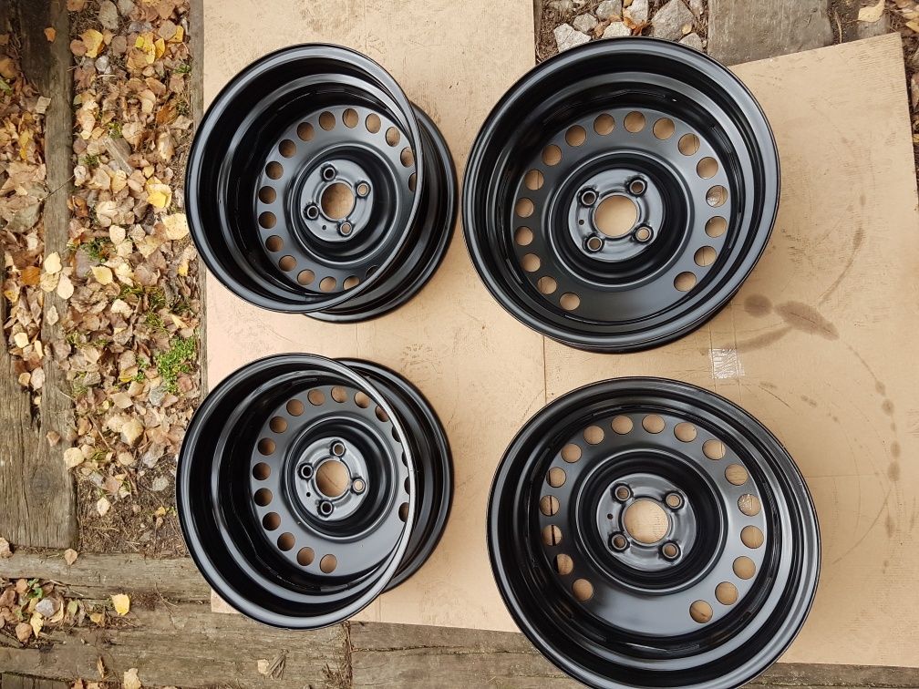 Felgi stalowe 15" 4x100 5,5x15 ET 40 nissan NOTE II  micra