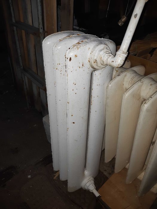 Батарея чавунна австрійська