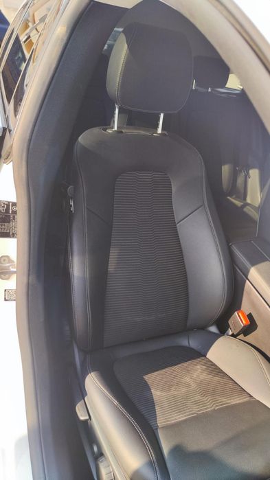 Mercedes-Benz CLA 250 e 8G-DCT Progressive
