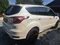 Ford escape 2017 automat przebieg 113 tys 2 litry benzyna 242 km