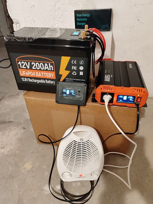 Akumulator LiFePo4 200ah 12V ładowarka BMS magazyn kamper off-grid