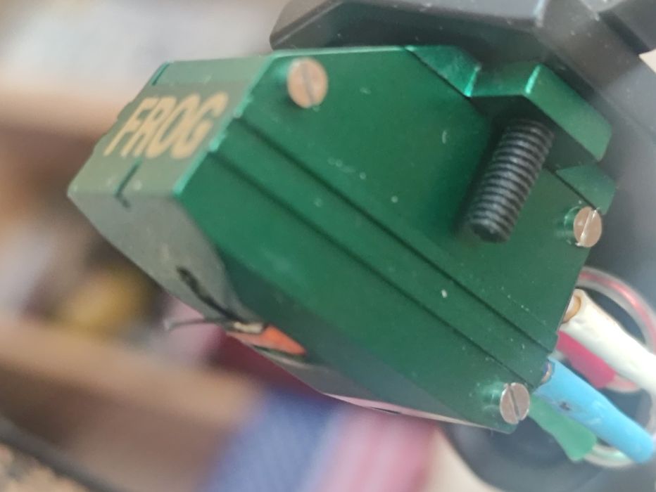 Головка звукоснимателя  Van Den Hull Frog