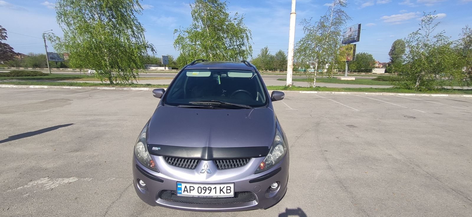 Продам Mitsubishi Grandis