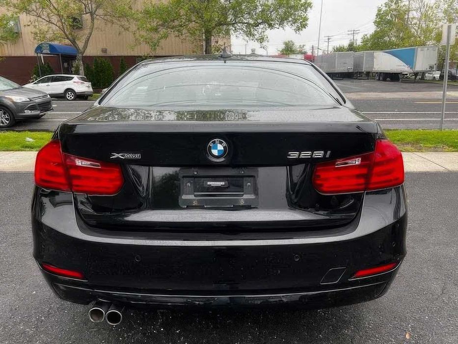 BMW 3 Series 328i xDrive      2015