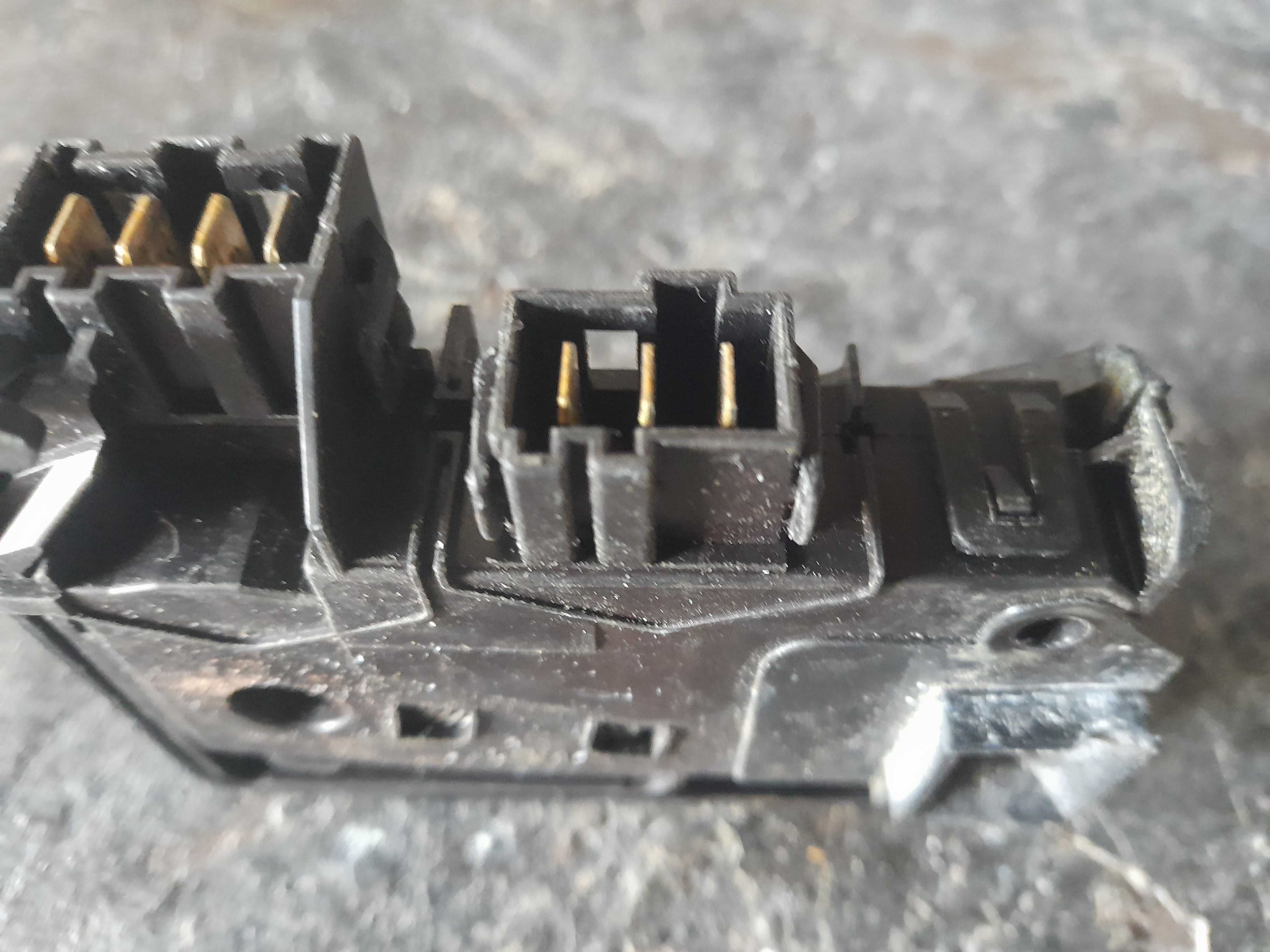 Fecho de uma porta de máquina de lavar de Marca JOCEL