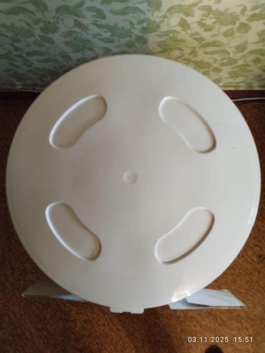 Продам бойлер Bosch Slim 50 л новий