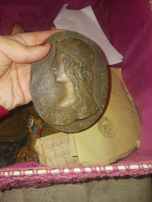 Medalha antiga bom estado