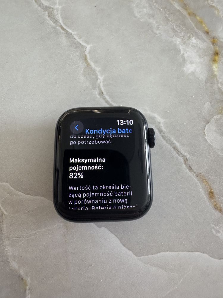 Apple Watch SE 2  40 mm A2722 stan bardzo dobry