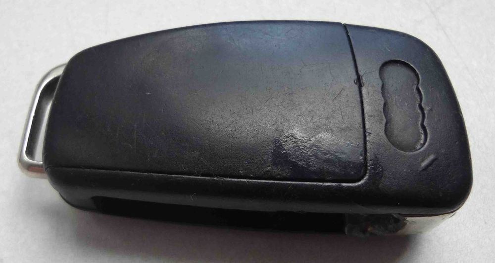 Пульт автомобиля Audi Ауди, замок, брелок, ключ