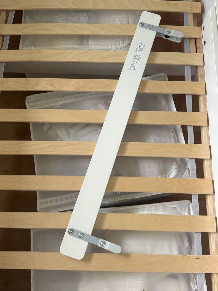 Łóżko Ikea biale Sundvik