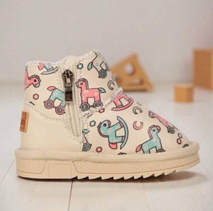 Уггі дитячі розмір від 23 по 26