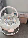 Nowy baby bouncer firmy smiki