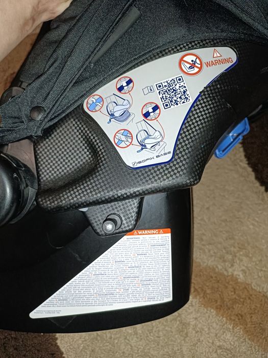 Автокрісло-переноска Chicco Auto-Fix Fast з базою Chicco Isofix Base