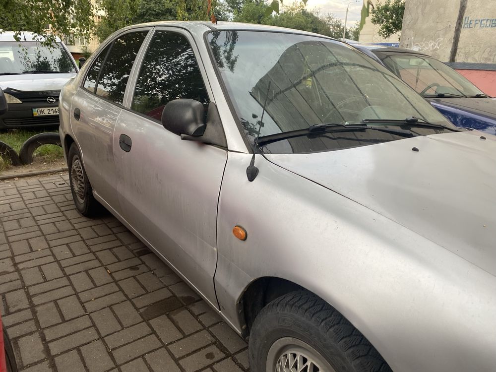 Hyundai accent 1,3 бензин