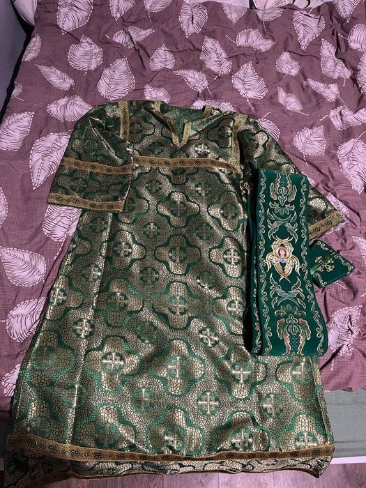 Зелене Дияконське облаченіє