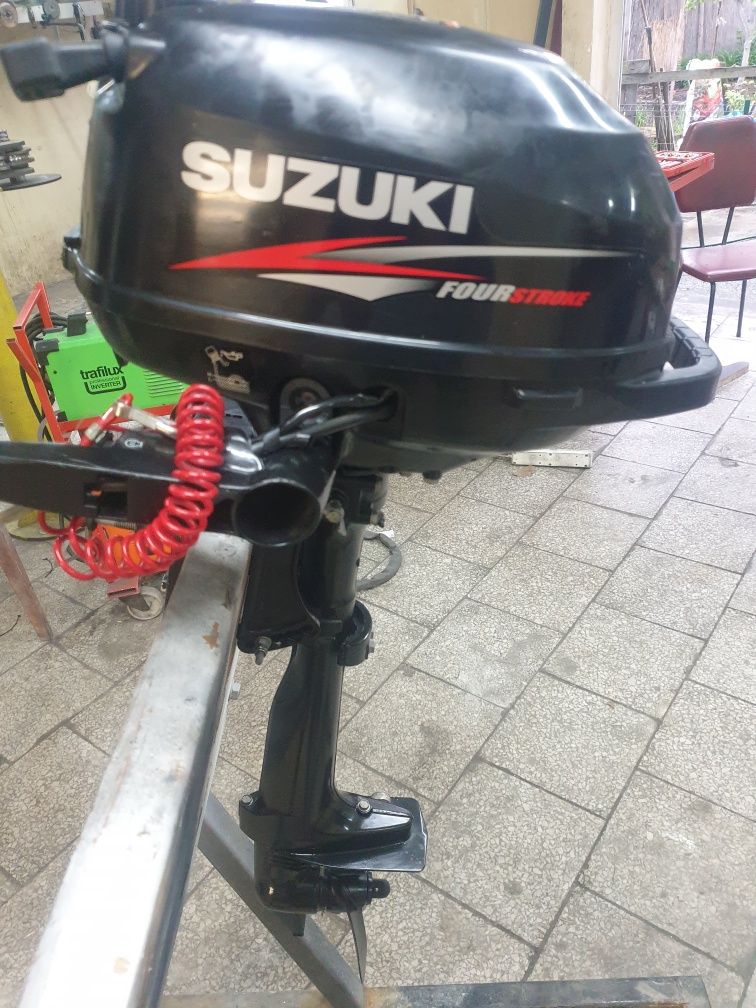 Silnik Suzuki DF 2.5