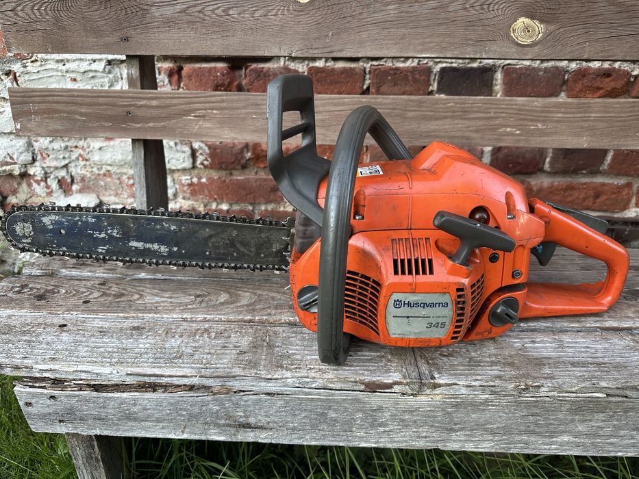 Husqvarna 345.