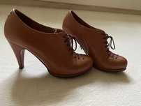Buty RYŁKO w kolorze carmel rozm. 38