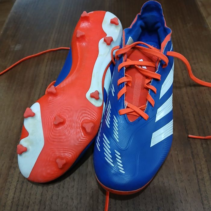 Chuteiras adidas Predator est.1994 azuis