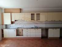 Apartamento T2 c/ Parqueamento e Terraço