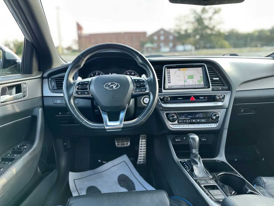 Hyundai Sonata      2018